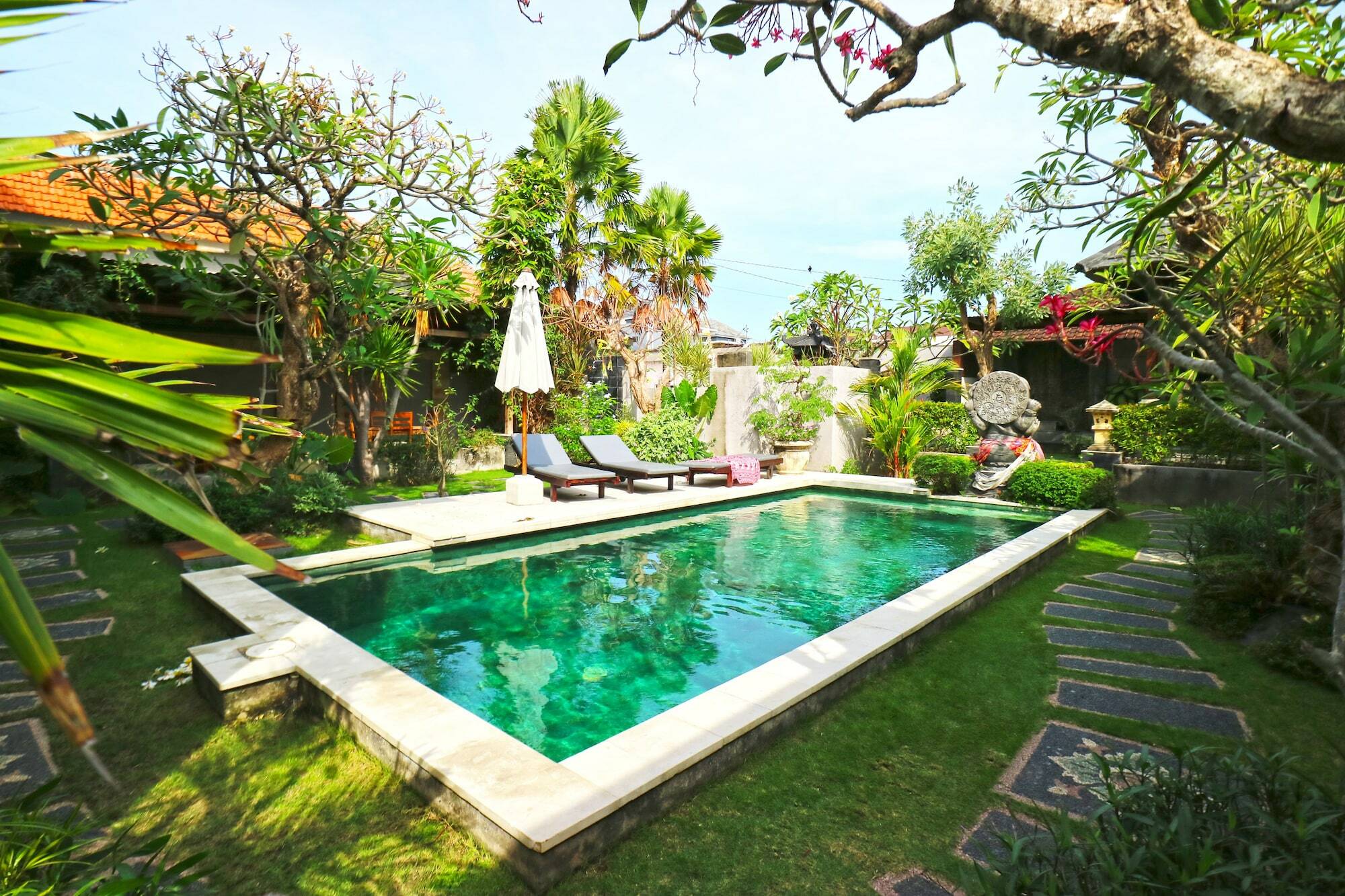 Apartament Raj Sindhu Sanur Denpasar Zewnętrze zdjęcie